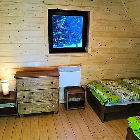 Szczeliniec Ow-domek Sudecki