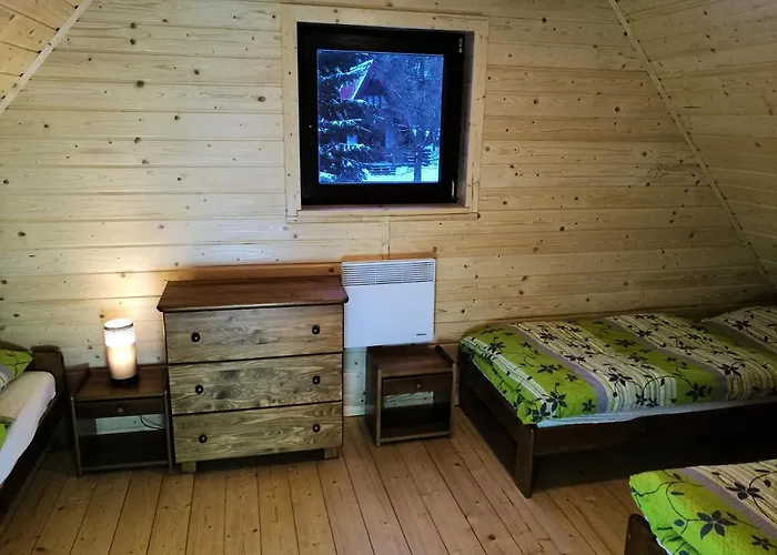 Szczeliniec Ow-Domek Sudecki Karlow Gerendaház *