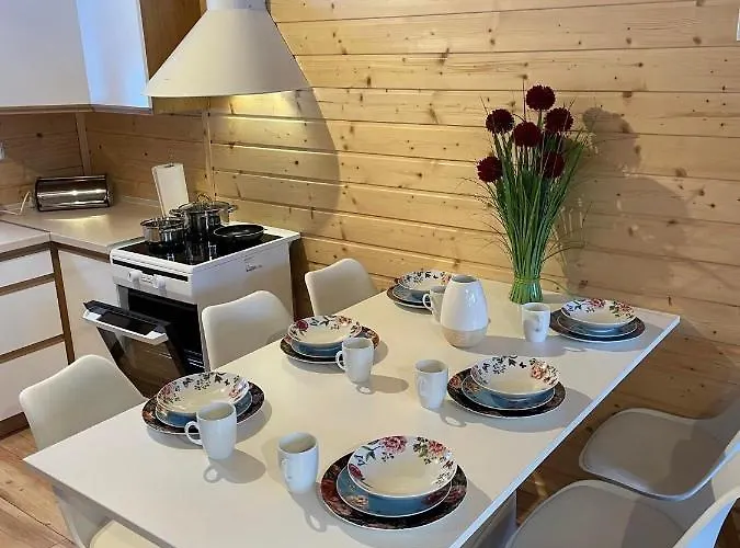 Szczeliniec Ow-Domek Sudecki Karlow